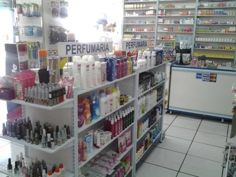 Foto 1:  — Drogaria Faria Lima
